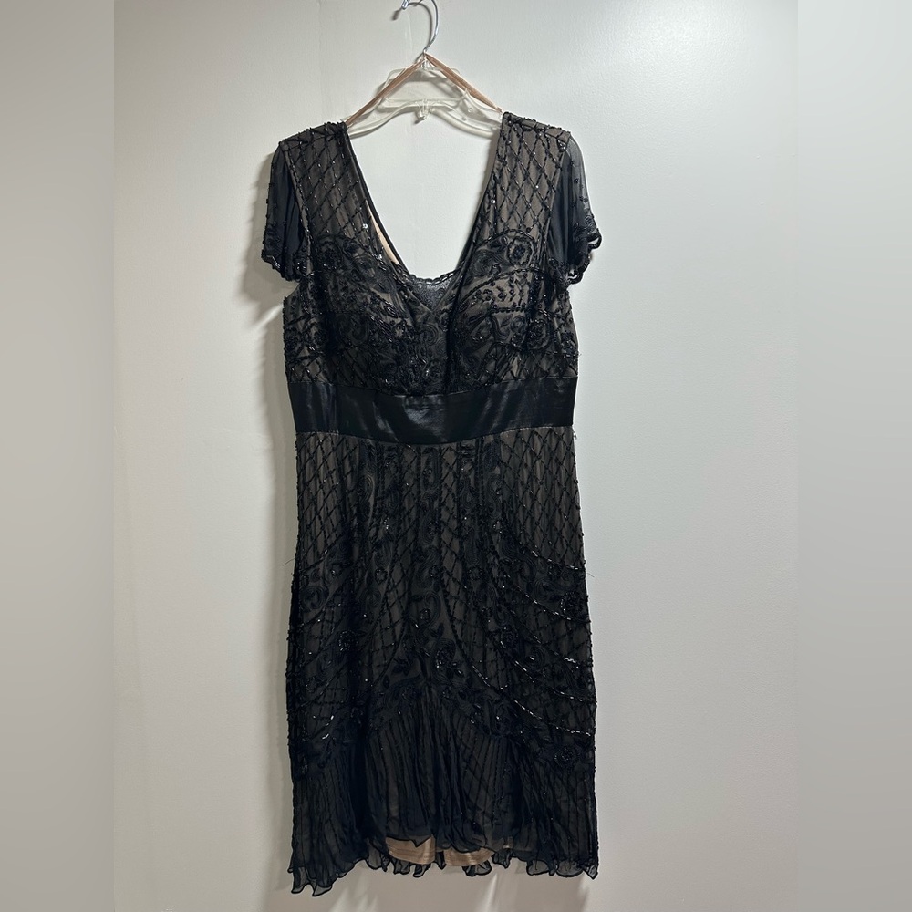 Chic Black Embroidered Midi Dress